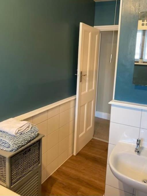 Rockferry 3 Bed Central Apartment + Parking Permit Dartmouth Buitenkant foto